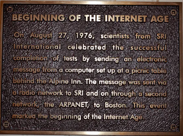 Кто изобрел Интернет?