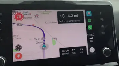 Как добавить Waze в Apple CarPlay