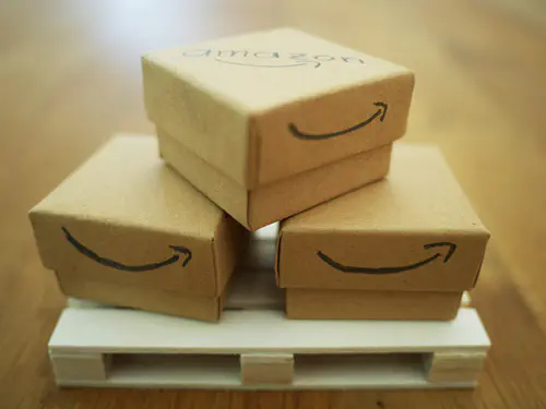 Обновляется ли Amazon Prime автоматически?