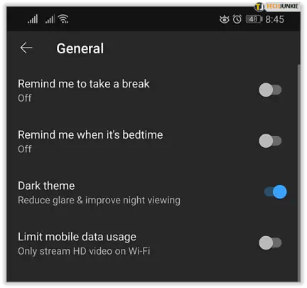 Есть ли на YouTube темный режим?