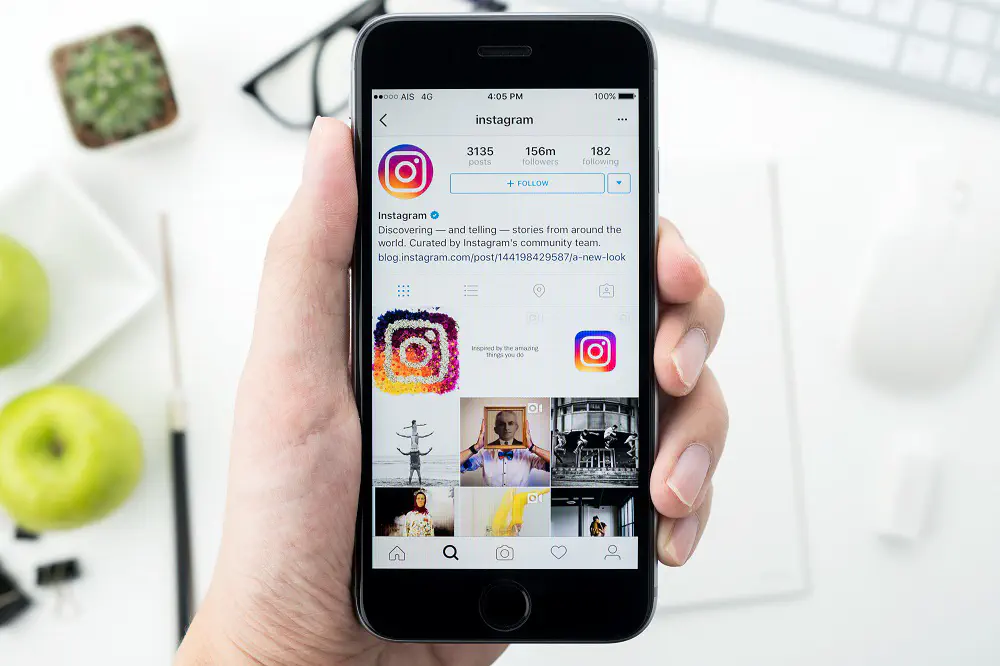 Считает ли Instagram несколько просмотров от одного и того же человека?