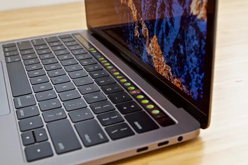 MacBook Pro 2018 против MacBook