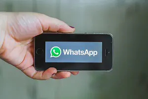 Как скрыть прочитанные сообщения в WhatsApp