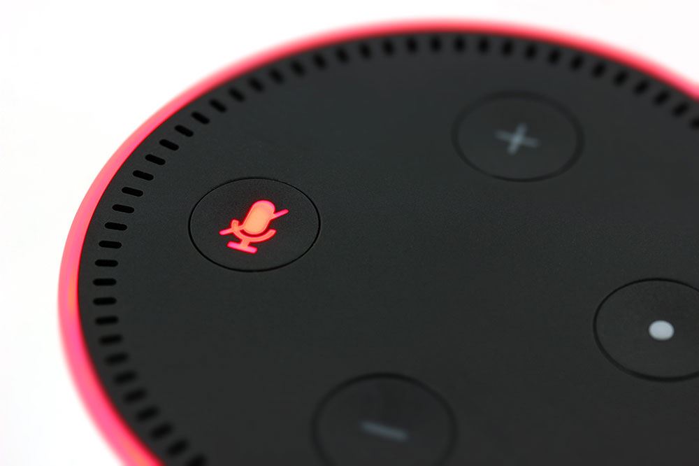 Как заставить Amazon Echo Dot перестать мигать зеленым цветом