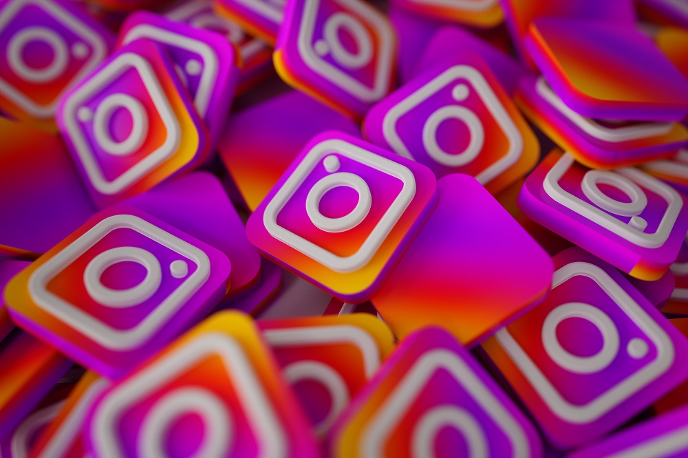 Как изменить свое имя в Instagram