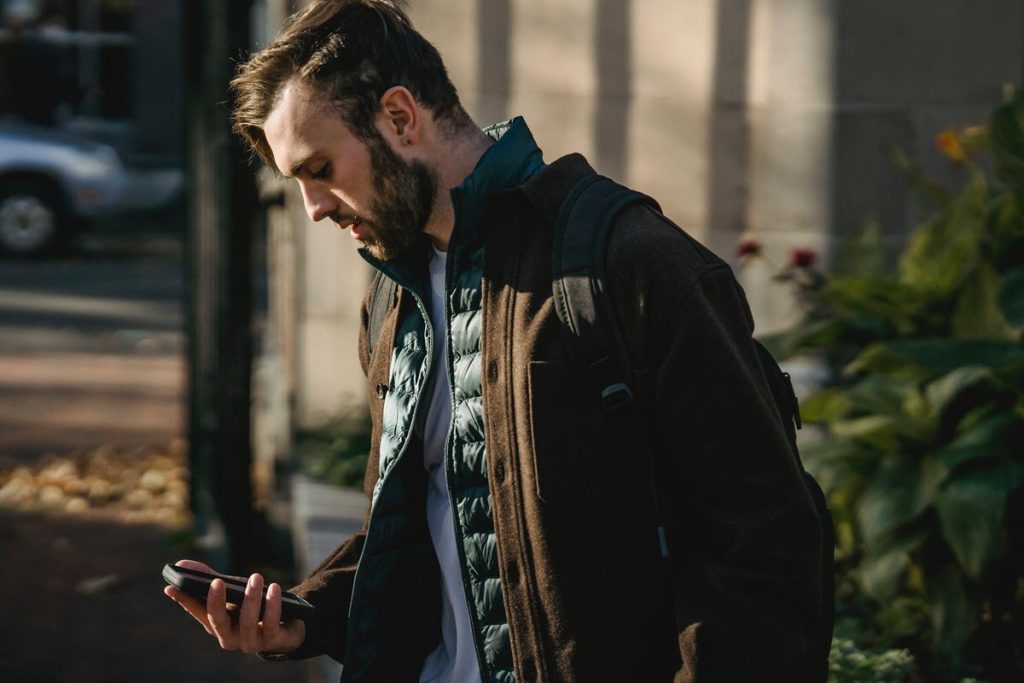 SMS-маркетинг для электронной коммерции: Преимущества, советы и примеры