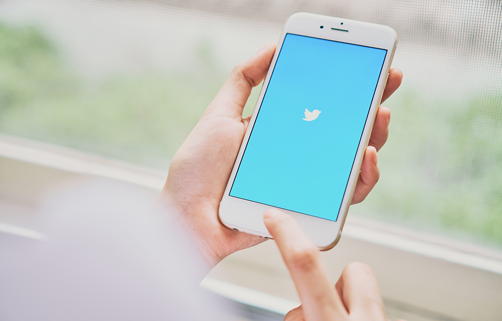 Как использовать закладки Twitter