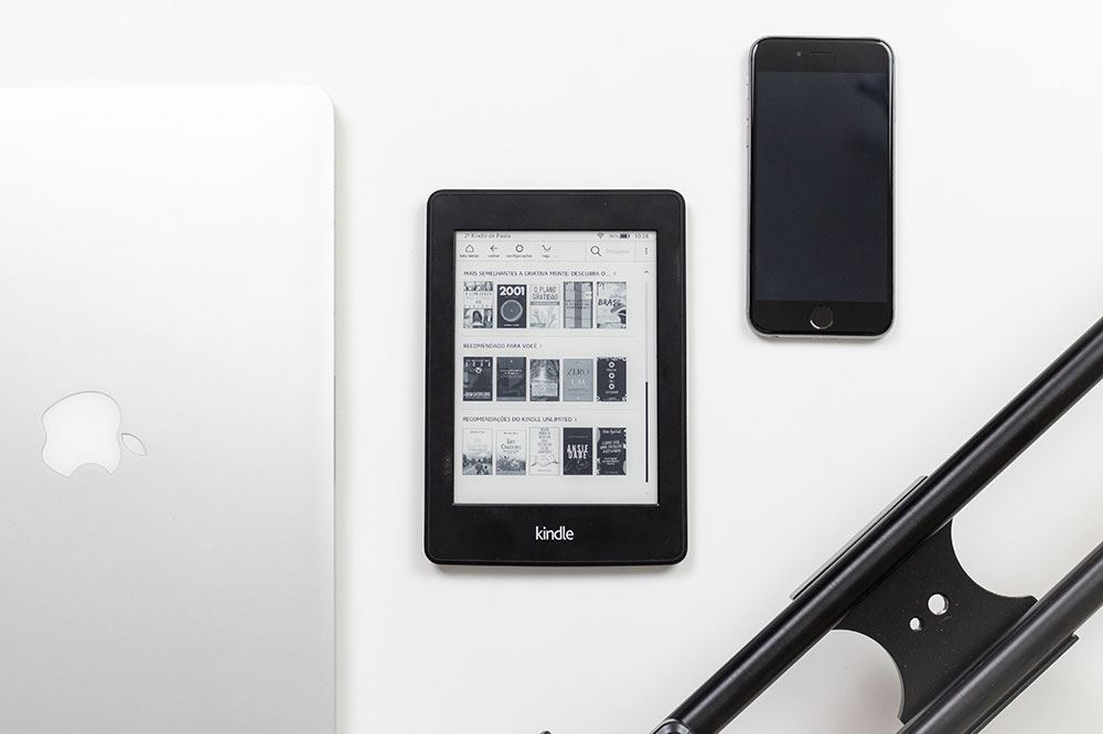 Как включить планшет Amazon Fire Tablet во время зарядки
