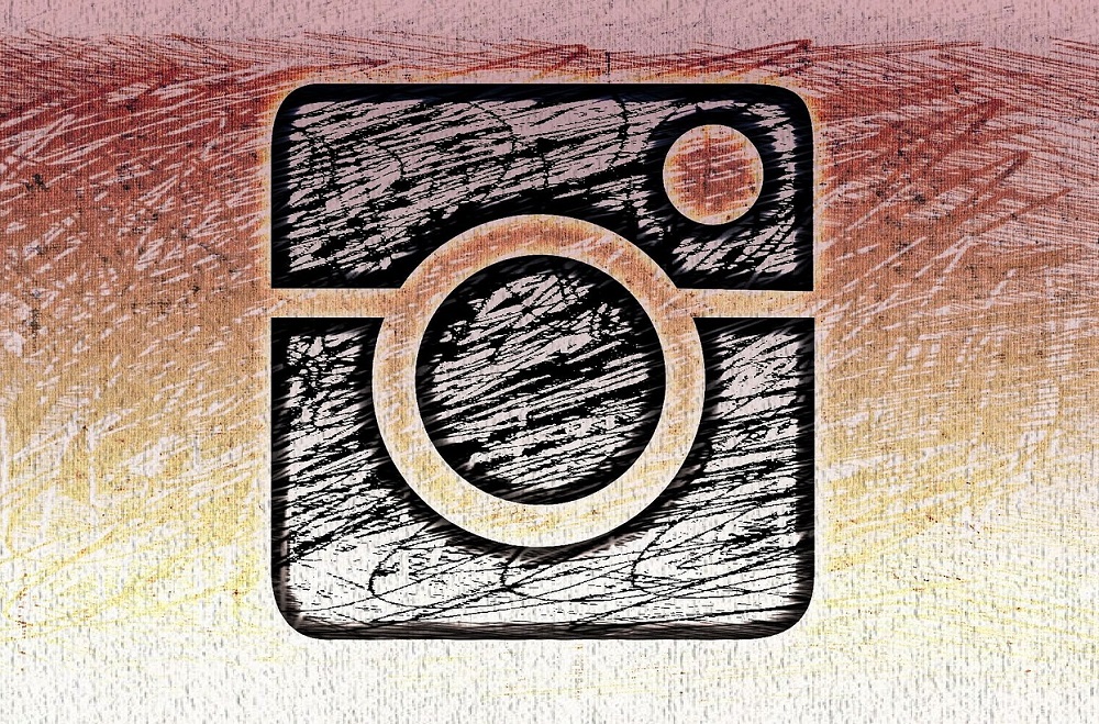 Как изменить цвет фона Instagram Stories