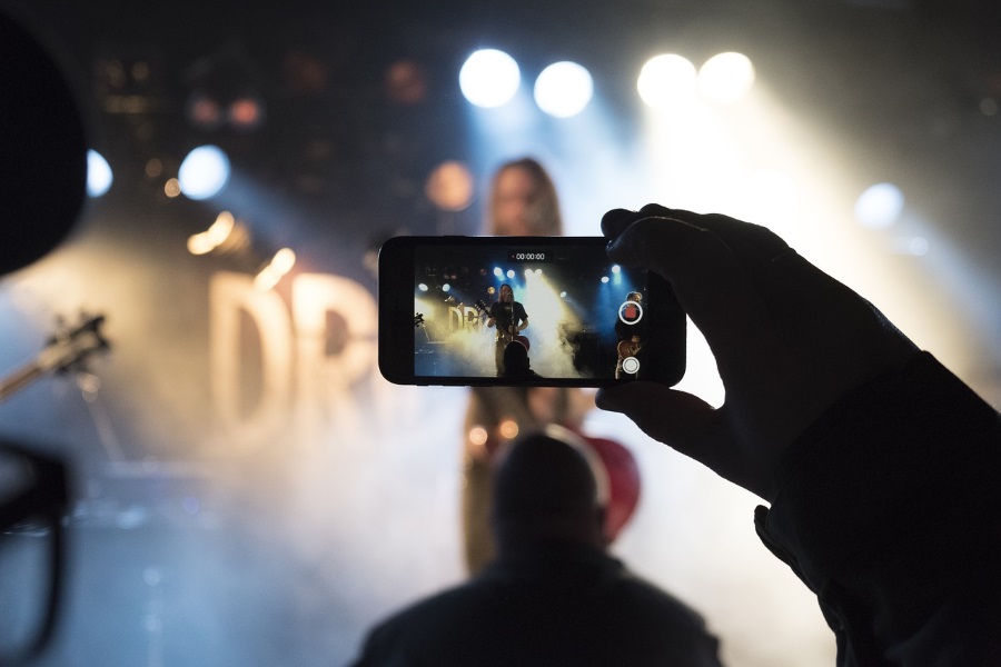 Можете ли вы просматривать чьи-то старые истории в Instagram?