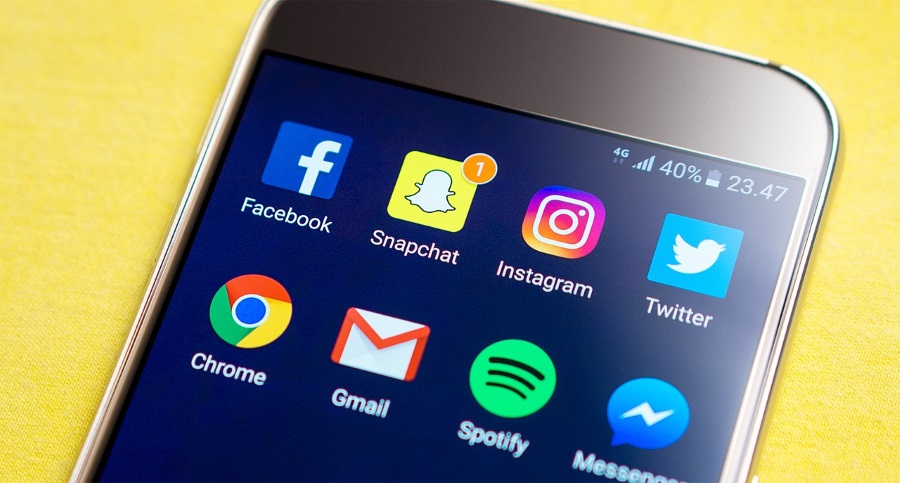 Безопасно ли отправлять обнаженные фотографии в Snapchat?